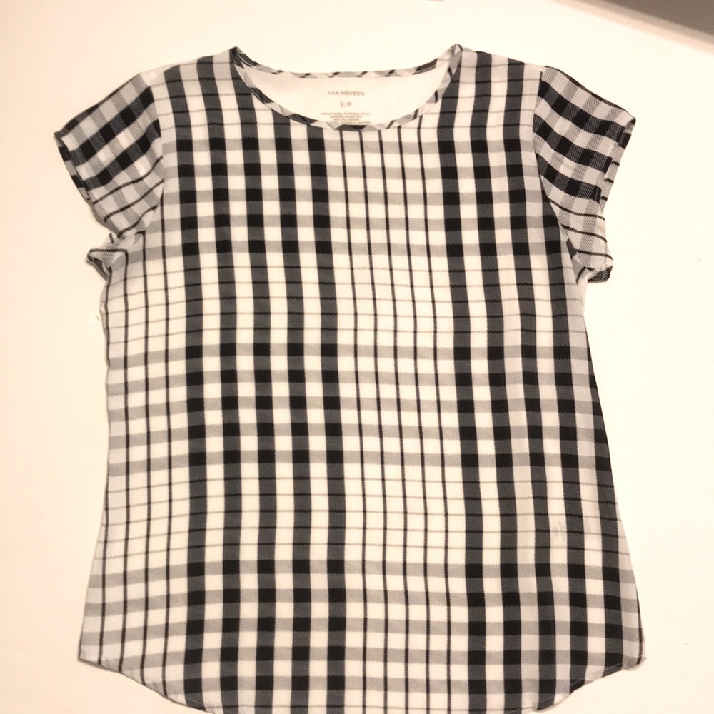 Van Heusen top size small